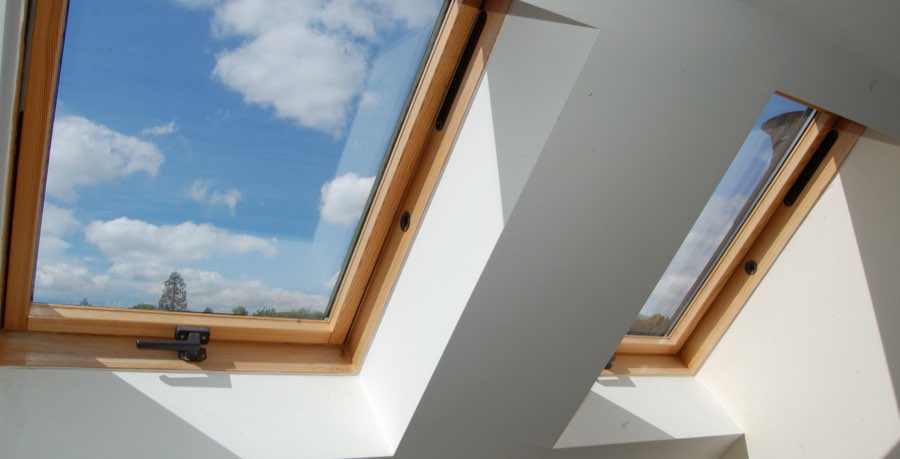 Pose de Velux — Lumière naturelle — illustration de notre savoir-faire, Brabant wallon
